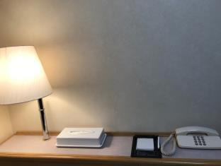 Sunny Stone Hotel Suita Ruang foto